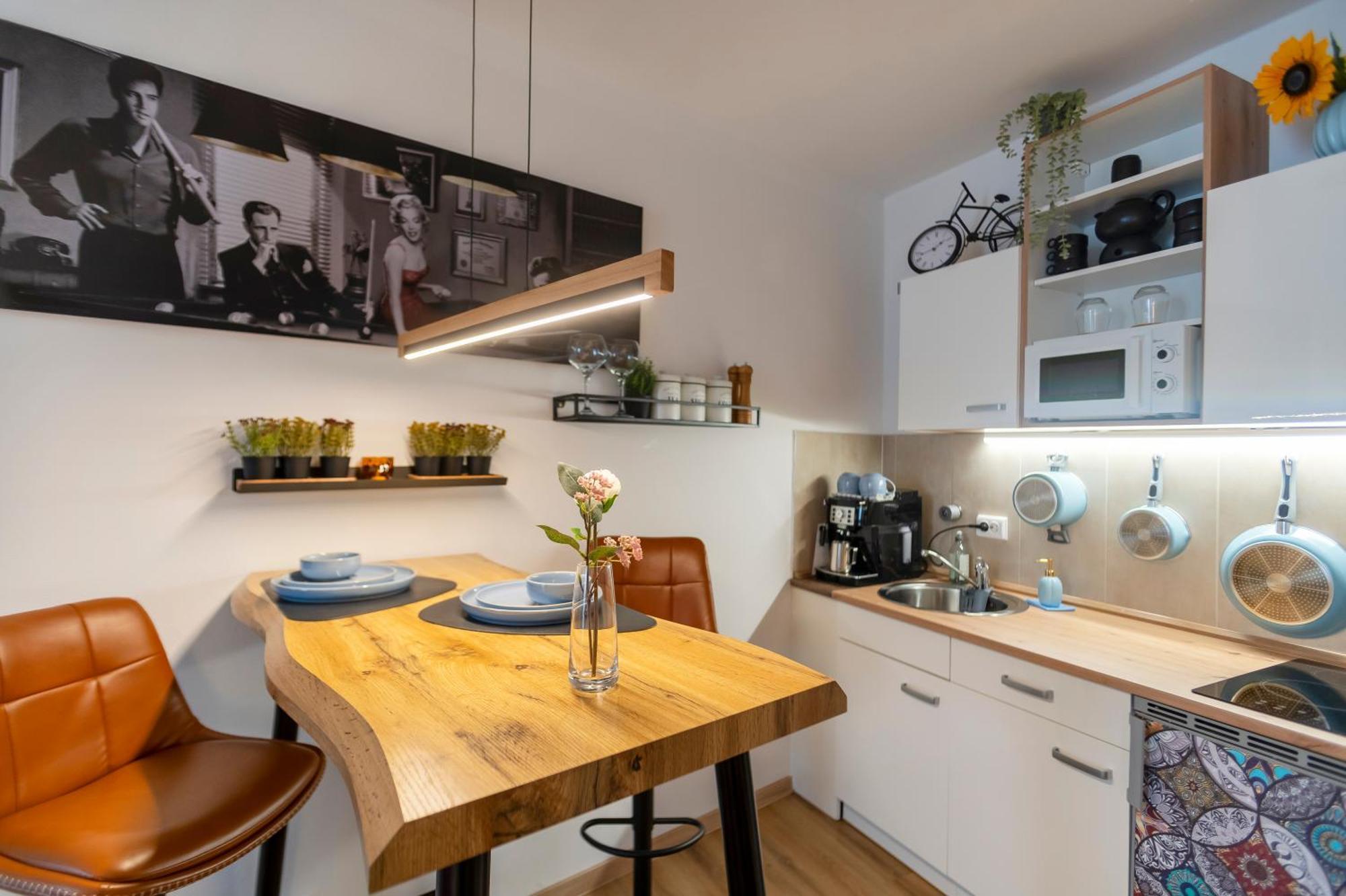 Premium Apartment Inspiriert Von Marilyn Monroe-Bremen City Center Exterior photo