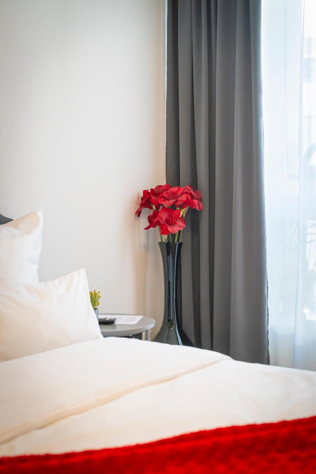 Premium Apartment Inspiriert Von Marilyn Monroe-Bremen City Center Exterior photo